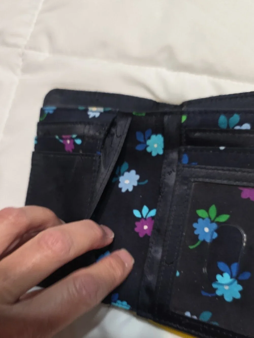 Vera Bradley Yellow Trim Blue Floral Wristlet